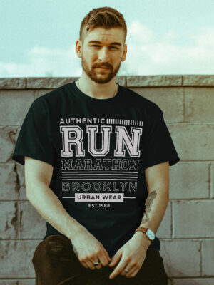 Run Marathon - Mens Oversized Black Tshirt